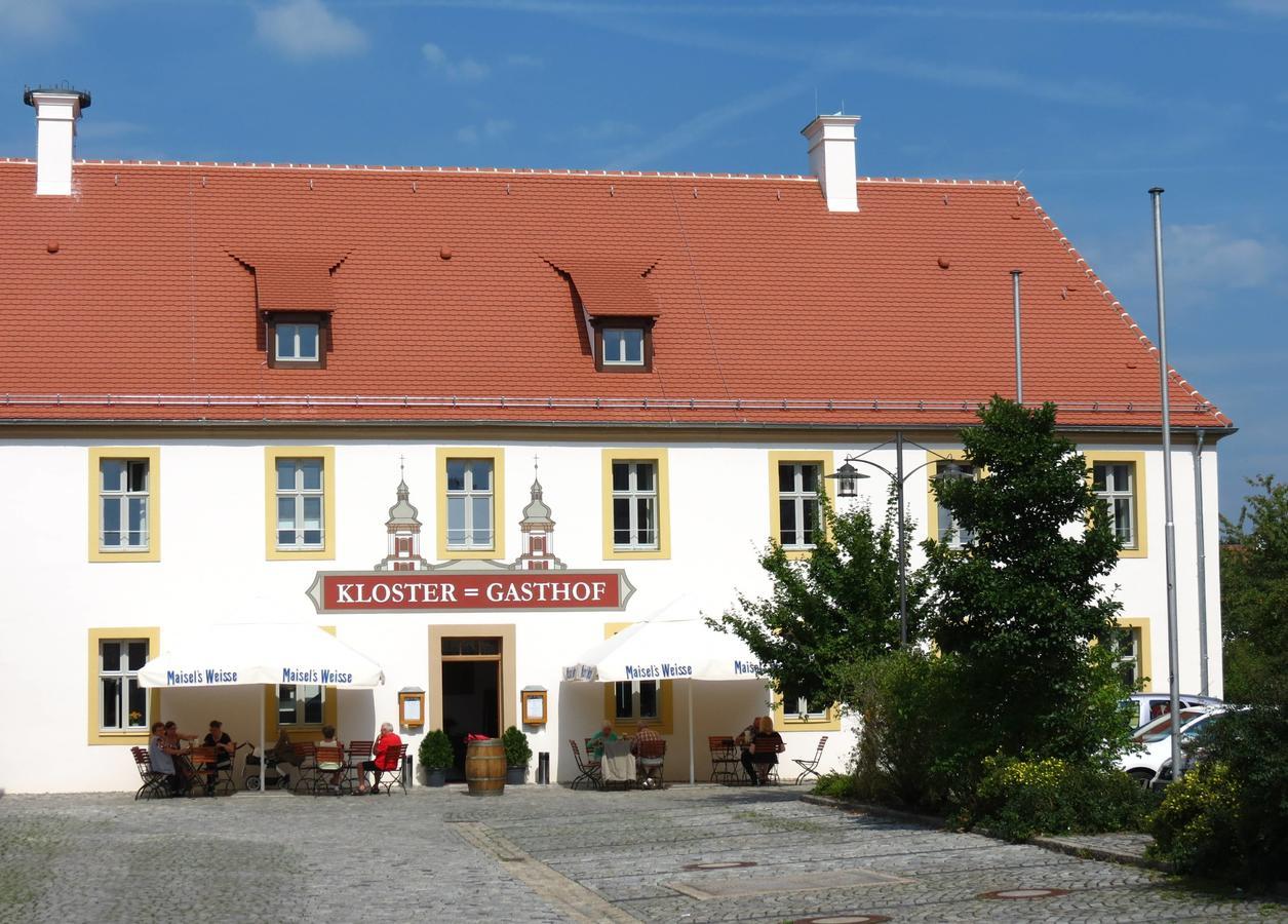 Hotel Kloster-Gasthof Speinshart Eschenbach in der Oberpfalz エクステリア 写真